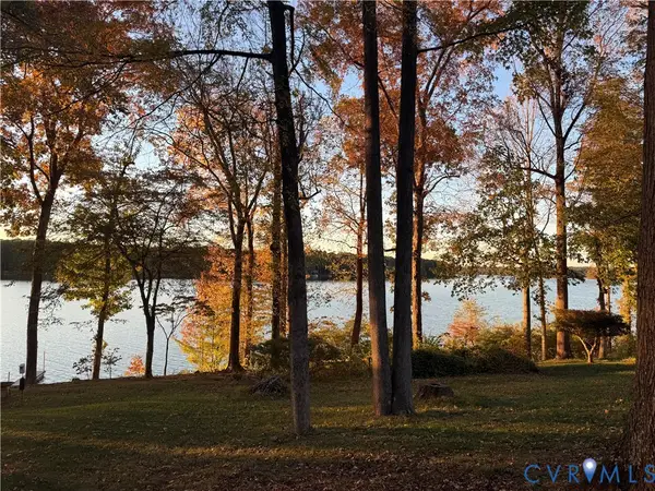 5601 Promontory Pointe Road, Midlothian, VA 23112