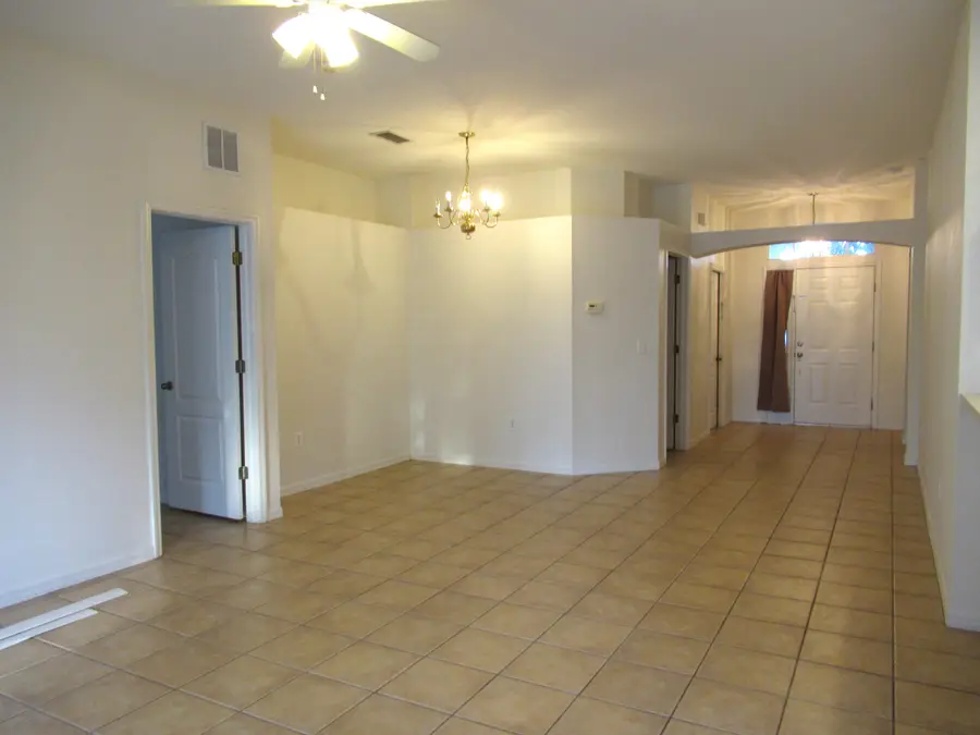 7032 Monarch Park Dr, Apollo Beach, FL 33572 - #2