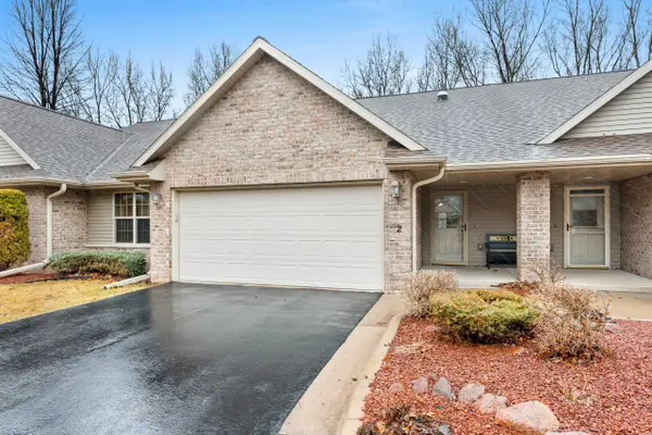 2455 Remington Road, GREEN BAY, WI 54302-4474