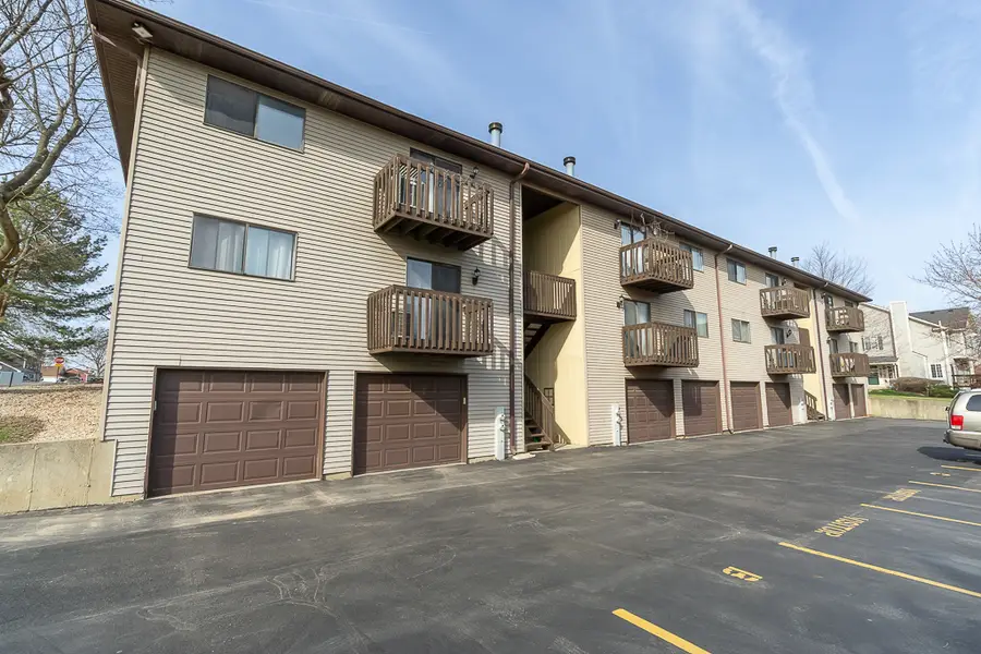 381 S Collins Street , B, South Elgin, IL 60177 - #2