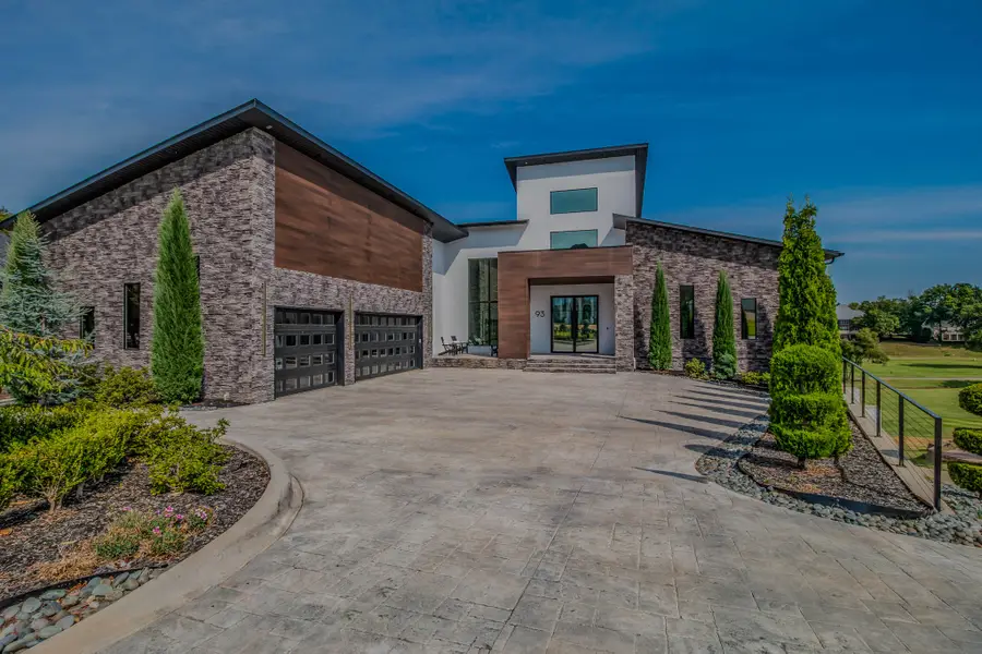 93 Champions Boulevard, Rogers, AR 72758 - #2
