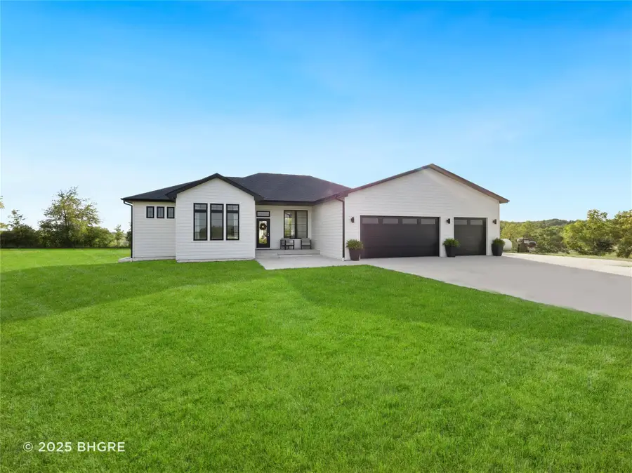 18170 79th Lane, Indianola, IA 50125 - Image #2