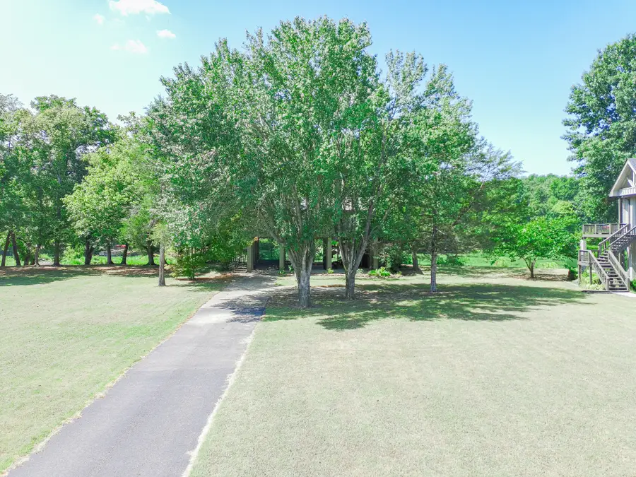295 Loberg, Hardy, AR 72542 - #2