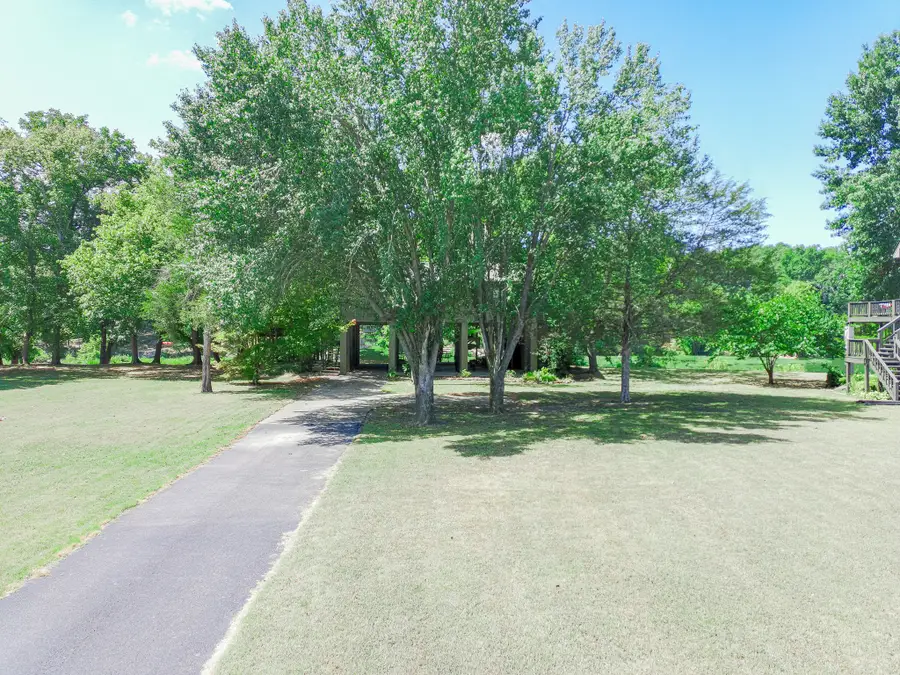 295 Loberg, Hardy, AR 72542 - #3