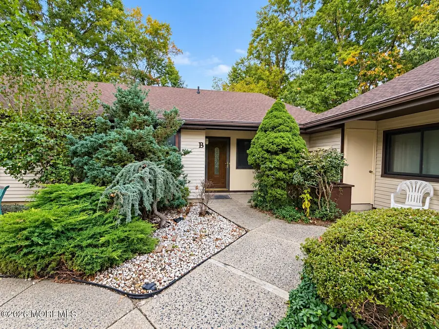 132 Amberly Drive #B, Manalapan, NJ 07726 - #2
