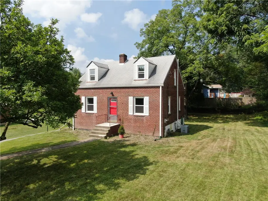 111 Mcclelland Dr, Indiana Township, PA 15238 - Image #2