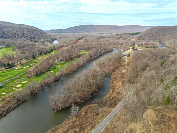 Kent Road, New Milford, CT 06776