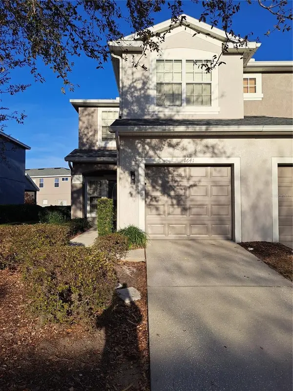 1641 Fallmonte Court, OCOEE, FL 34761