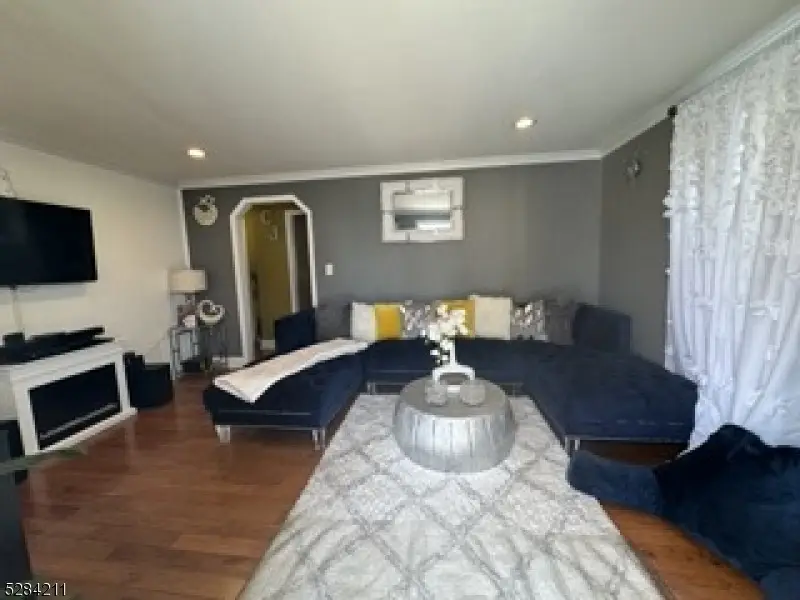 211 Bradford Ave, Linden, NJ 07036-6312 - #3