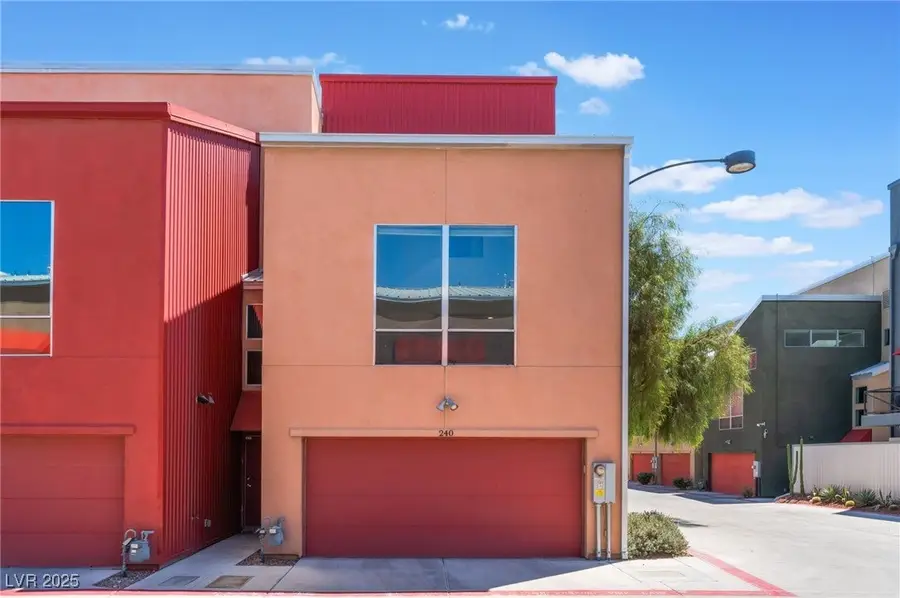 240 Tower Street, Las Vegas, NV 89101 - Image #3