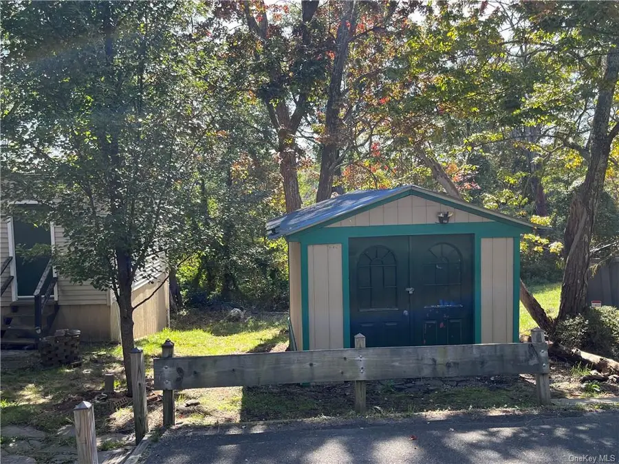 37 Roosevelt St, Wurtsboro, NY 12790 - #2
