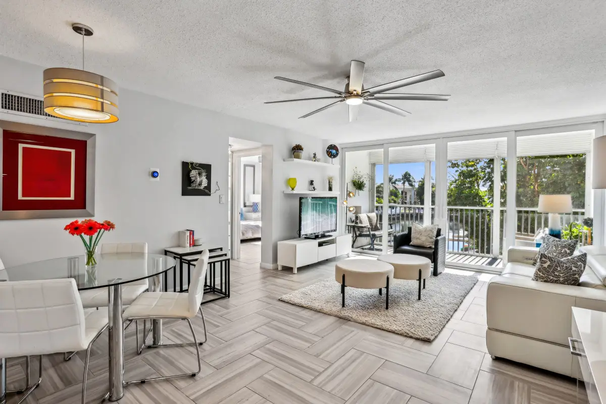 698 NE Spanish River Boulevard #24, Boca Raton, FL 33431 - Image #1