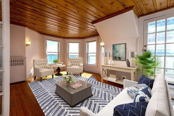 271 Lynn Shore Drive , 3, Lynn, MA 01902