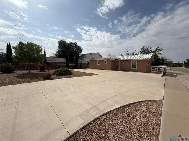 511 S 7th Street, Artesia, NM 88210 - #2