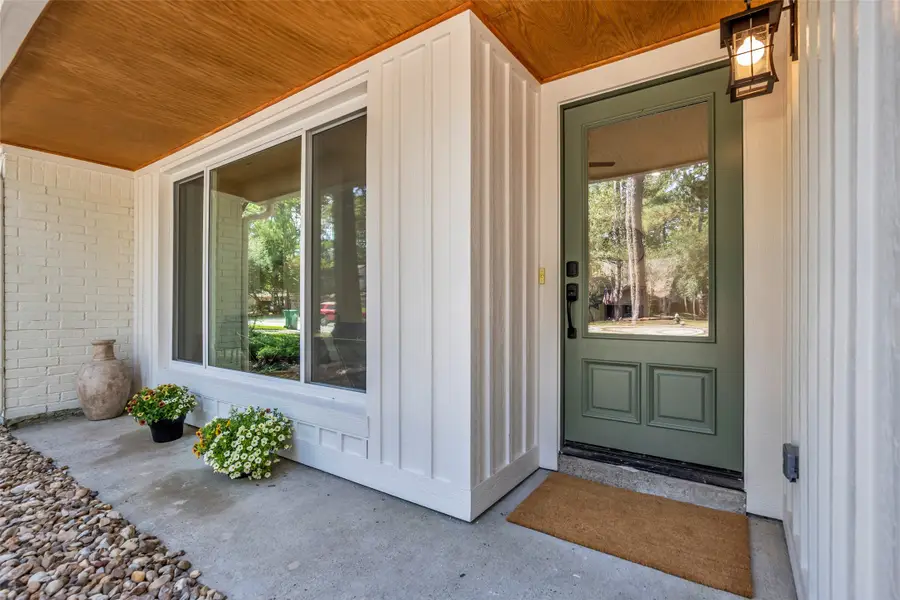 235 S Pathfinders Circle, The Woodlands, TX 77381 - #2