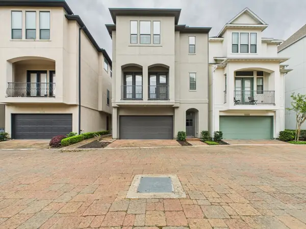 11025 Sherwood Grove, Houston, TX 77043