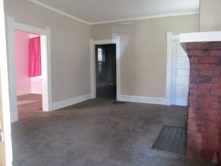 189 N High Street, Chillicothe, OH 45601 - #2