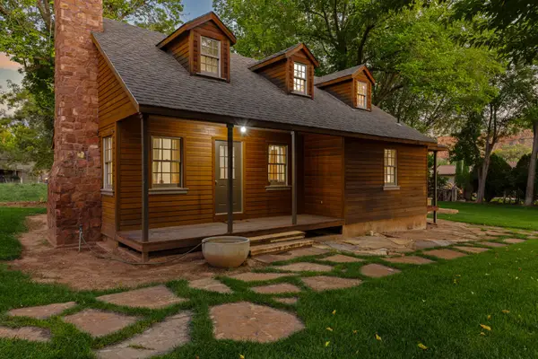 127 W Main St, Rockville, UT 84763