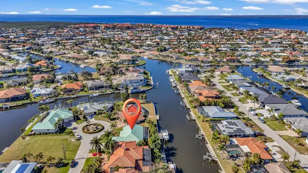 2174 Bayou Road, PUNTA GORDA, FL 33950