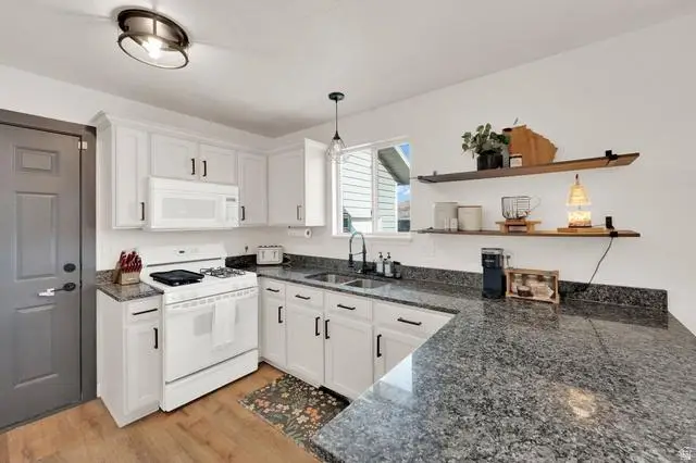 4610 N Kestrel Way, Eagle Mountain, UT 84005 - #3