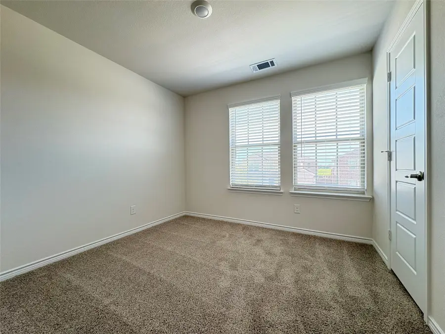 6047 Tudor Place, Celina, TX 76227 - Image #3