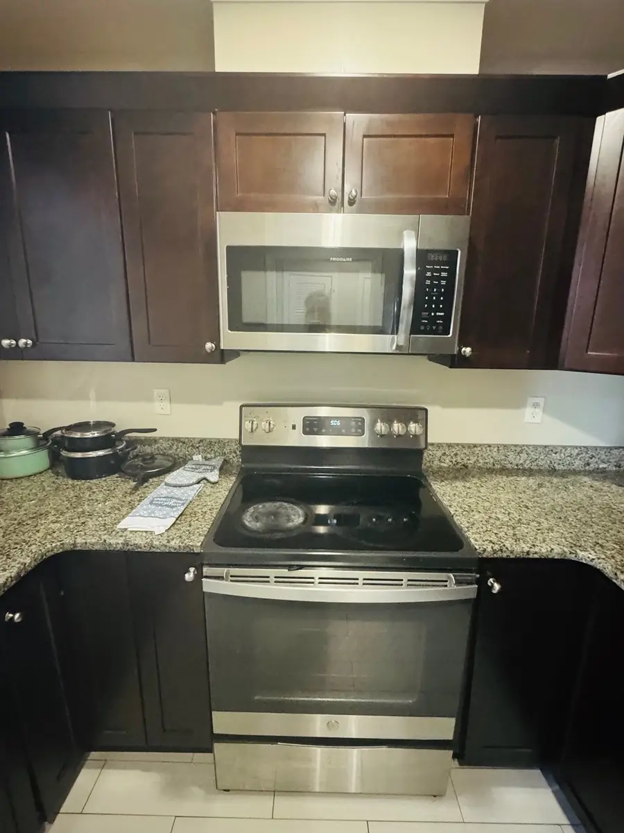4D Marc Dr. #5, Plymouth, MA 02360 - #3