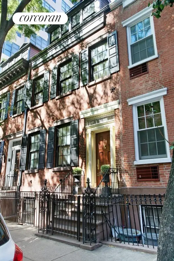 25 Vandam Street, Manhattan, NY 10013