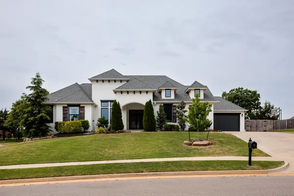1140 Gateway Bridge Road, Edmond, OK 73034
