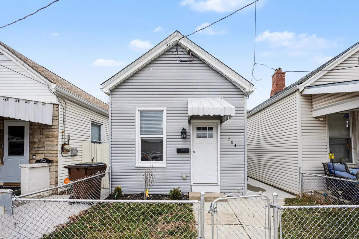 704 W 35th Street, Covington, KY 41015 - #1
