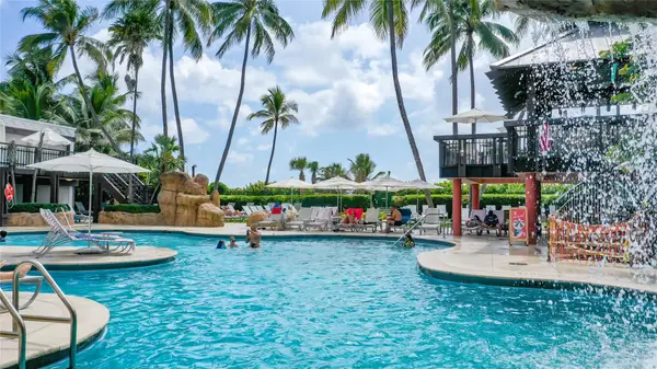 5225 Collins Avenue #1417, Miami Beach, FL 33140