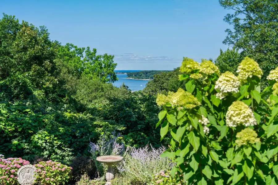 14 Thorman Lane, Huntington, NY 11743 - Image #3