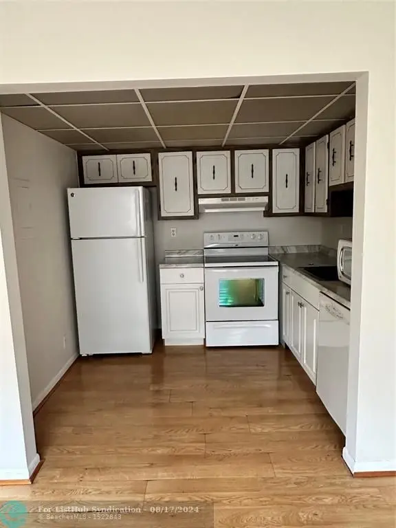 458 Flanders J #458, Delray Beach, FL 33484 - #1