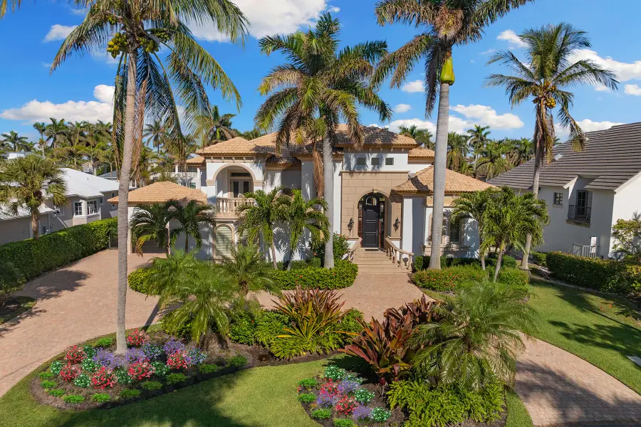 533 15th Avenue S, Naples, FL 34102 - Image #3