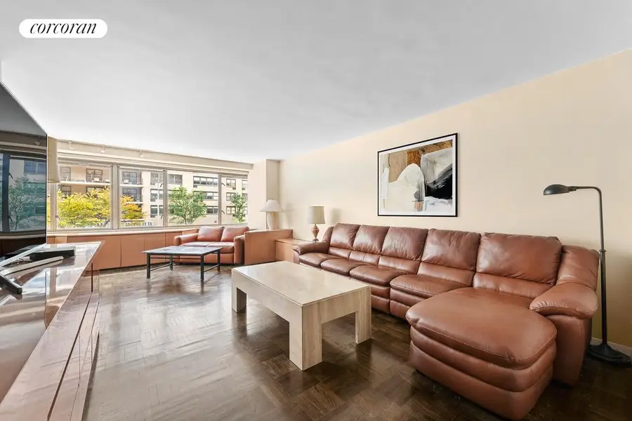 315 W 70th Street #3L, Manhattan, NY 10023 - #3