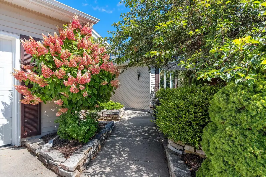 3718 Westwood Lane, Manitowoc, WI 54220-1672 - #2