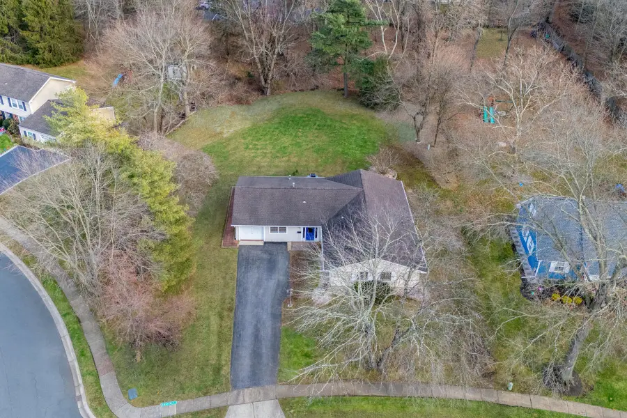 3 Waverly Place, Aberdeen, NJ 07747 - Image #3