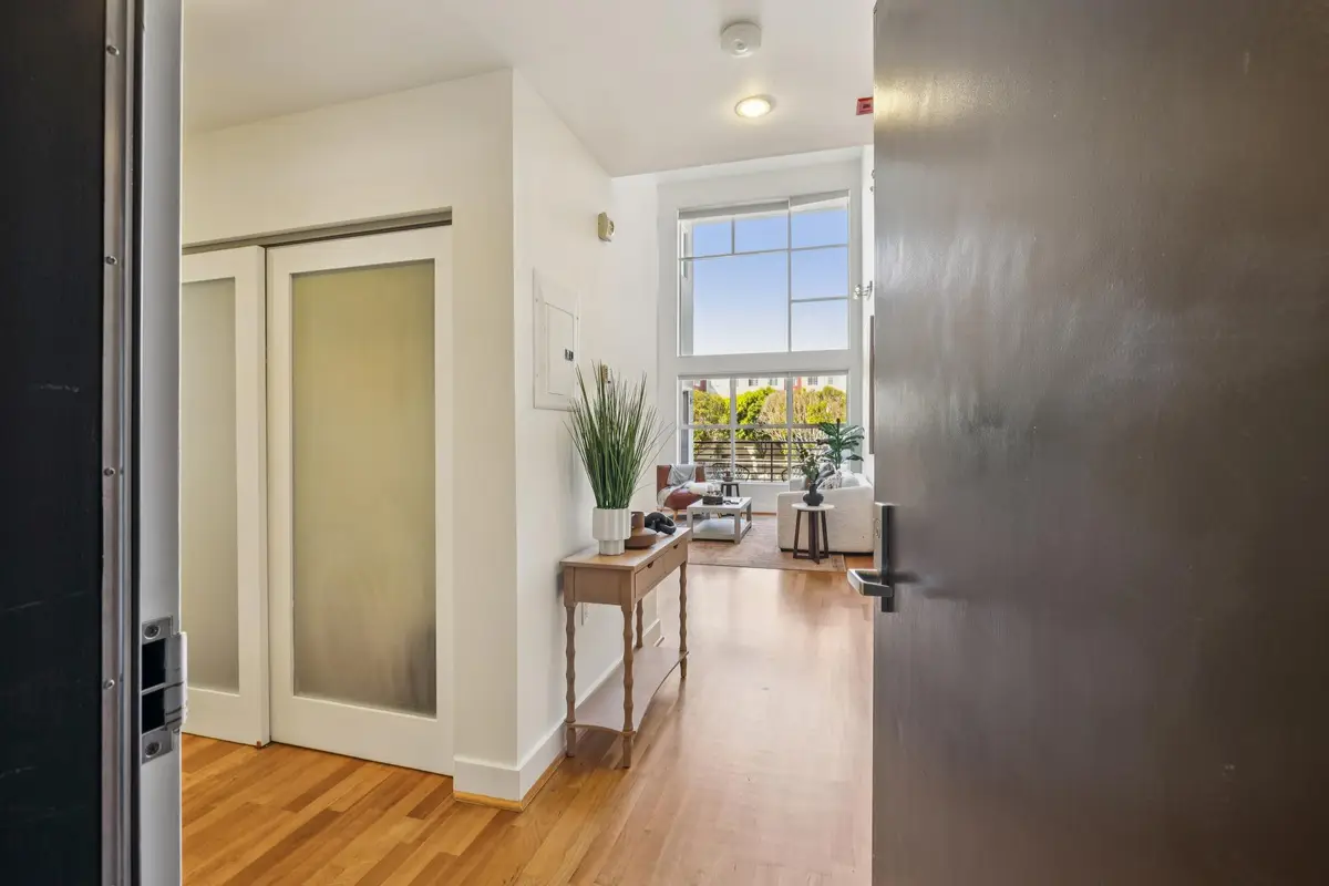 2130 Harrison Street #10, San Francisco, CA 94110 - Image #1