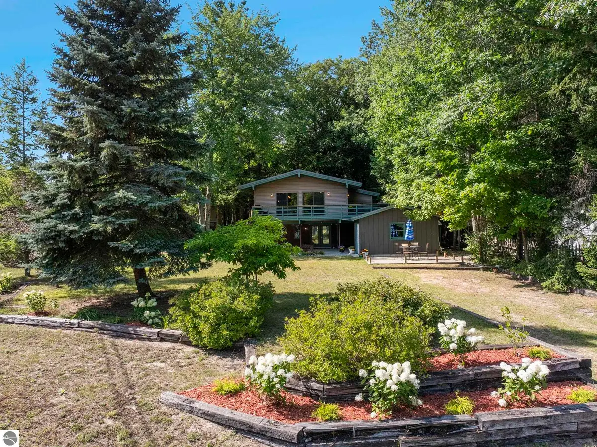13631 N Forest Beach, Northport, MI 49670 - #1