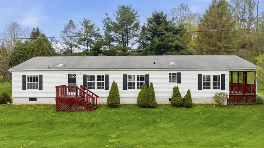 823 Glover Road, Clyde, NY 14433 - #2