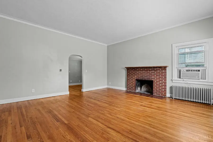 101 S Howard Street, Sabina, OH 45169 - #3
