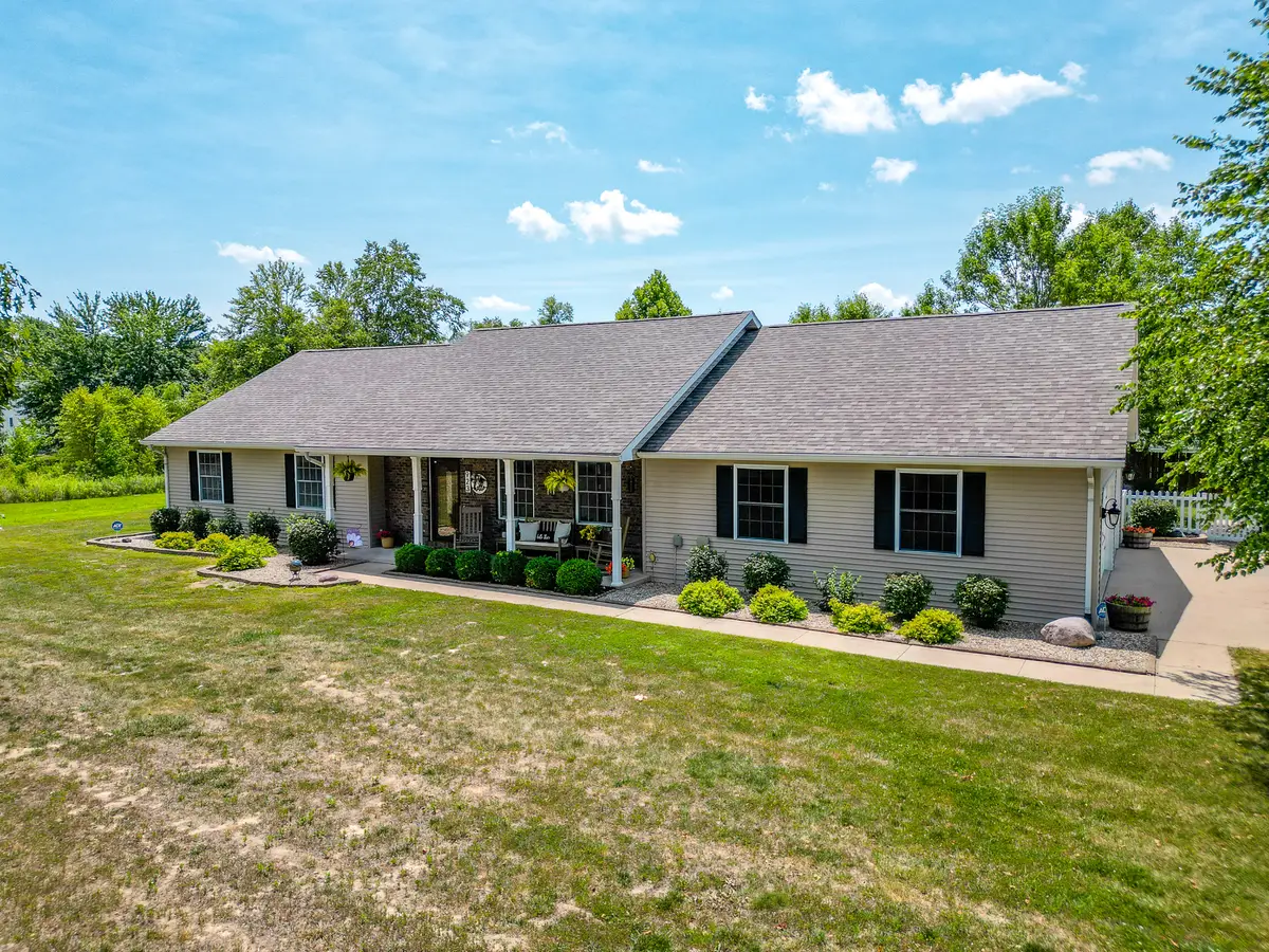 923 Sycamore Road, Carbondale, IL 62901 - #1