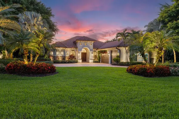 1050 Borghese Lane #1202, Naples, FL 34114