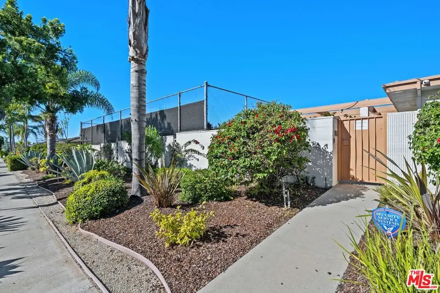5435 W 64th Street, Los Angeles, CA 90056 - Image #3