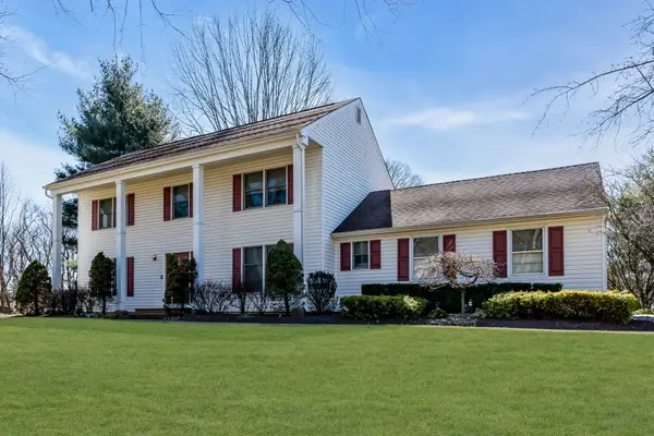 5 Winthrop Drive, Holmdel, NJ 07733