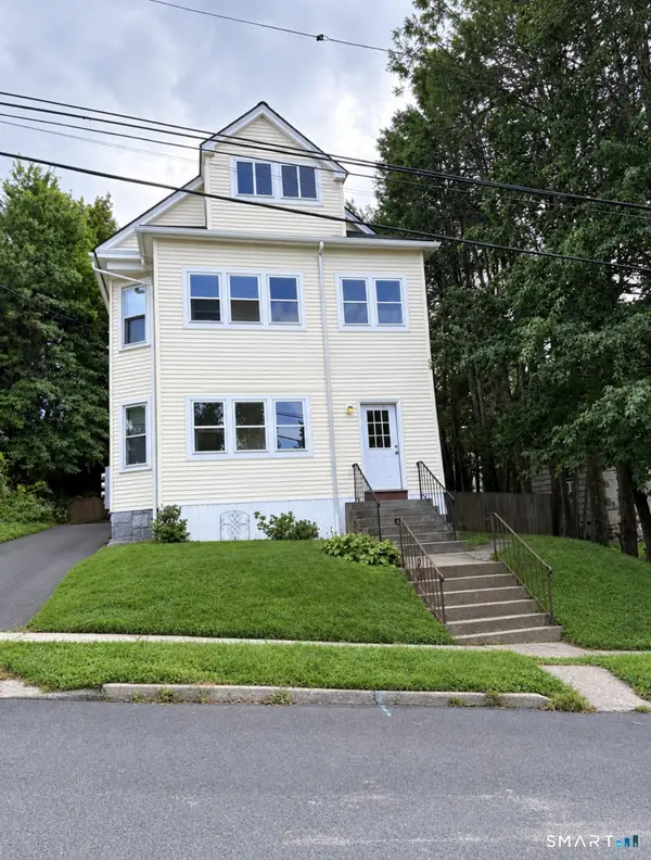 40 Wooding Street, Bristol, CT 06010