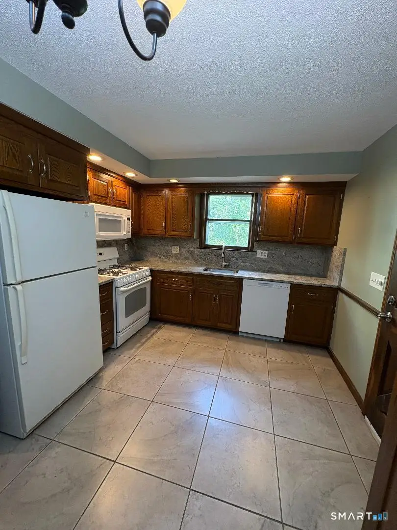 40 Wooding Street, Bristol, CT 06010 - #3