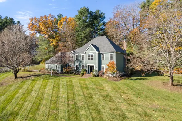 32 Cider Hill Lane, Sherborn, MA 01770