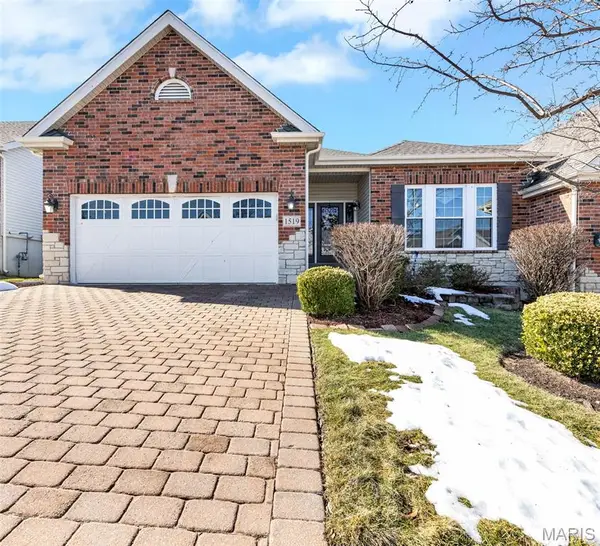 1519 Cattail Way, St Charles, MO 63303