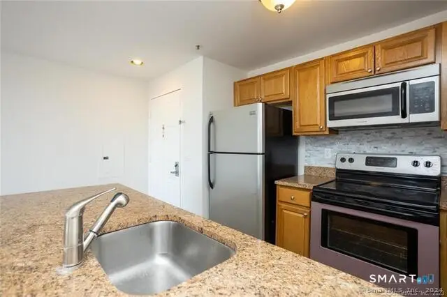 300 Broad Street #906, Stamford, CT 06901 - #2