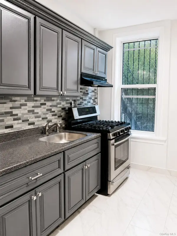 206 Hoyt Street #1, Brooklyn, NY 11217